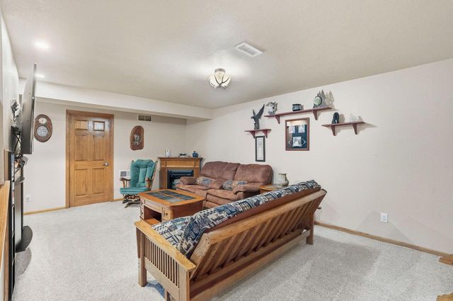 7244 S Dover Hill COURT, Franklin, WI 53132