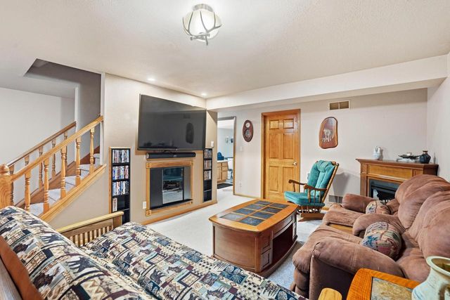 7244 S Dover Hill COURT, Franklin, WI 53132