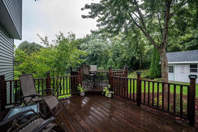 7244 S Dover Hill COURT, Franklin, WI 53132