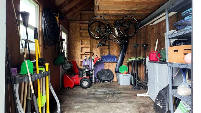 7244 S Dover Hill COURT, Franklin, WI 53132