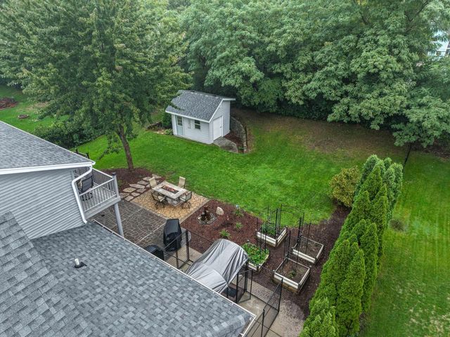 7244 S Dover Hill COURT, Franklin, WI 53132