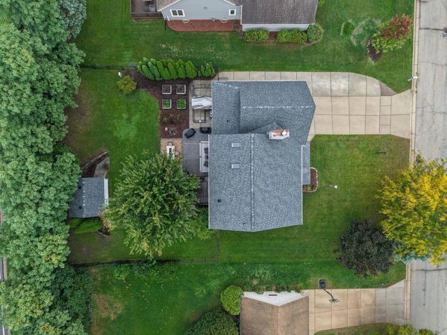 7244 S Dover Hill COURT, Franklin, WI 53132