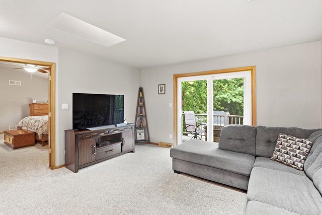 7244 S Dover Hill COURT, Franklin, WI 53132