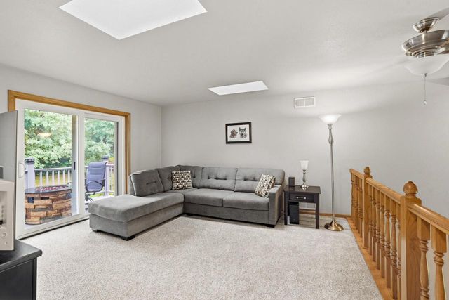 7244 S Dover Hill COURT, Franklin, WI 53132