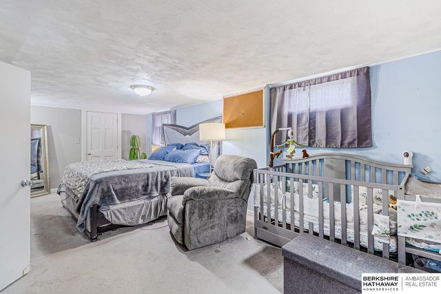 7411 S 73rd Avenue, La Vista, NE 68128