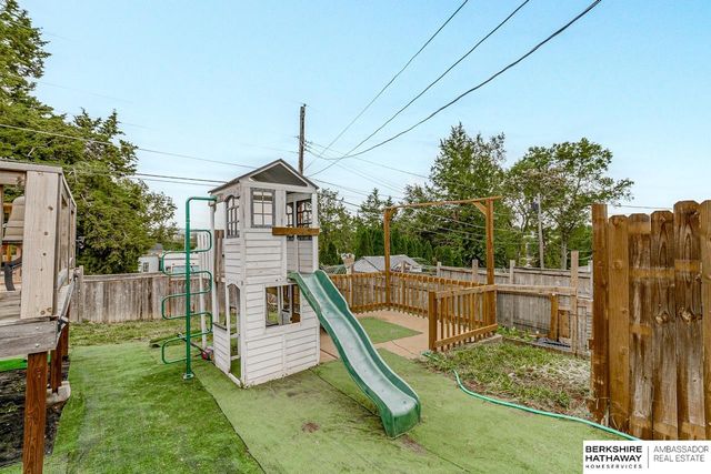 7411 S 73rd Avenue, La Vista, NE 68128