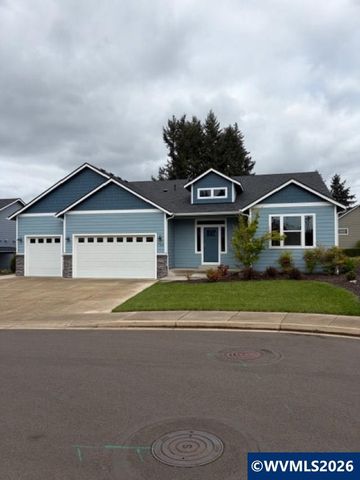 704 NW George Ct, Sublimity, OR 97385