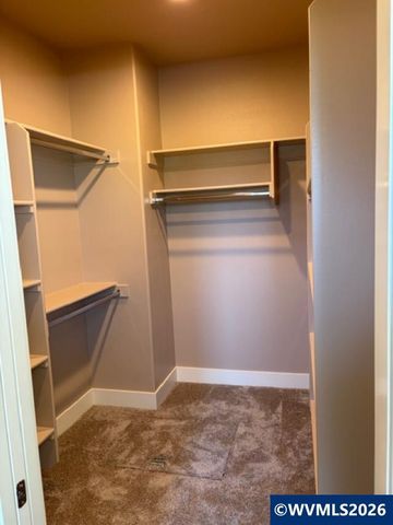 704 NW George Ct, Sublimity, OR 97385