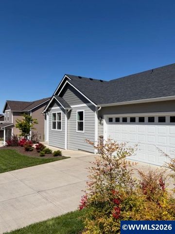 704 NW George Ct, Sublimity, OR 97385