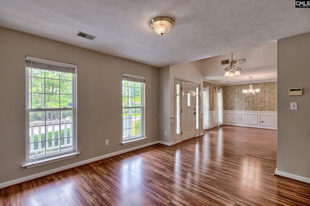 301 Knotts Circle, Lexington, SC 29073
