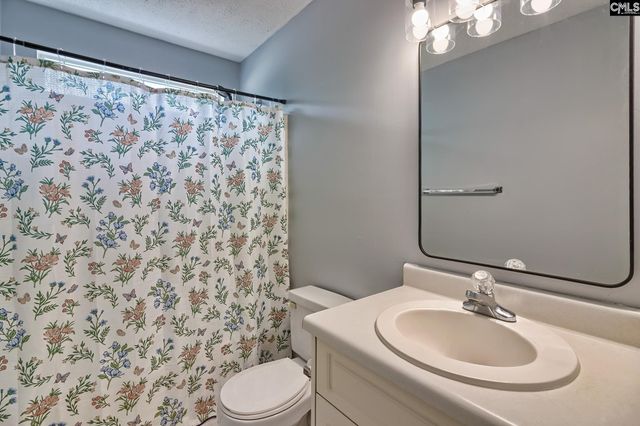301 Knotts Circle, Lexington, SC 29073