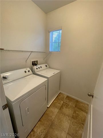 8144 Satin Carnation, Las Vegas, NV 89166