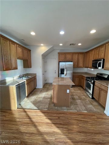 8144 Satin Carnation, Las Vegas, NV 89166