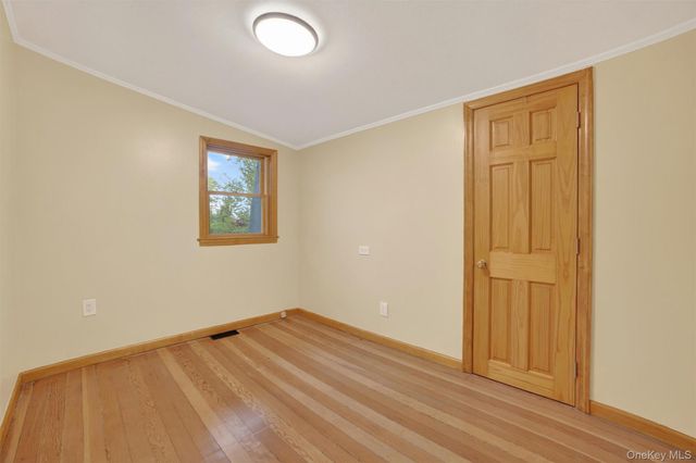 3079 Maqua Place, Mohegan Lake, NY 10547
