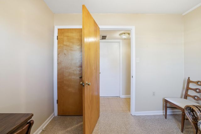 388 Runyon Road, Harrodsburg, KY 40330