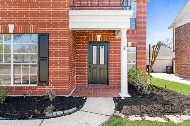 6506 Knoll Park Drive, Sugar Land, TX 77479