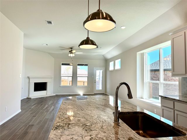 3005 Arbor Grove Trail, Midlothian, TX 76065