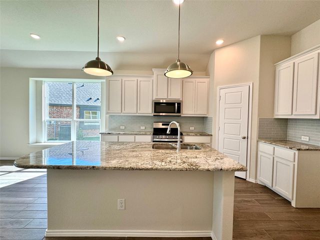 3005 Arbor Grove Trail, Midlothian, TX 76065