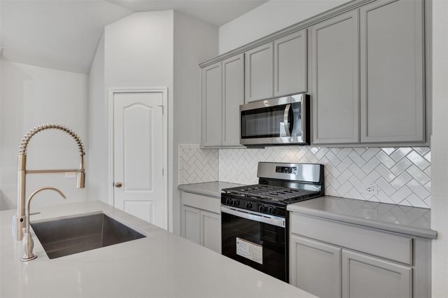 8418 Terrace Valley Circle, Richmond, TX 77407