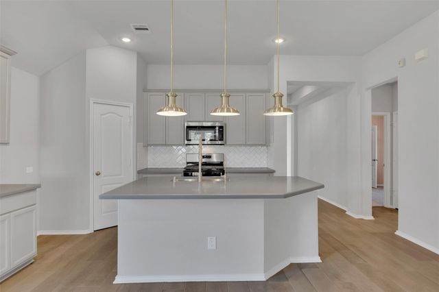 8418 Terrace Valley Circle, Richmond, TX 77407