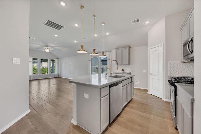 8418 Terrace Valley Circle, Richmond, TX 77407