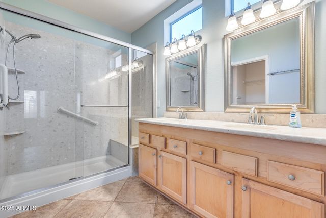 15208 W LAS BRIZAS Lane, Sun City West, AZ 85375