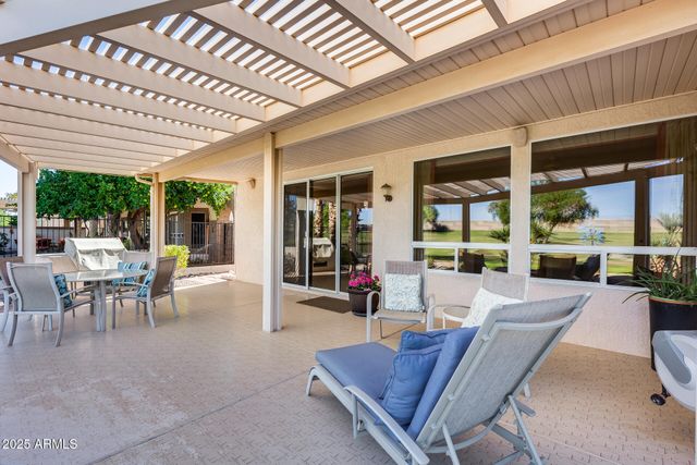 15208 W LAS BRIZAS Lane, Sun City West, AZ 85375