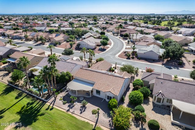 15208 W LAS BRIZAS Lane, Sun City West, AZ 85375