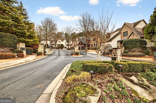 455 High Pointe Trail, Roswell, GA 30076