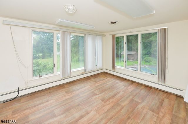 105 Ricker Dr, Ringwood Boro, NJ 07456