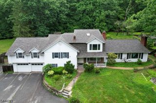 105 Ricker Dr, Ringwood Boro, NJ 07456