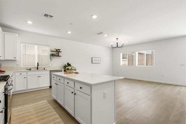 12650 Snowy Owl Way, Rancho Cordova, CA 95742