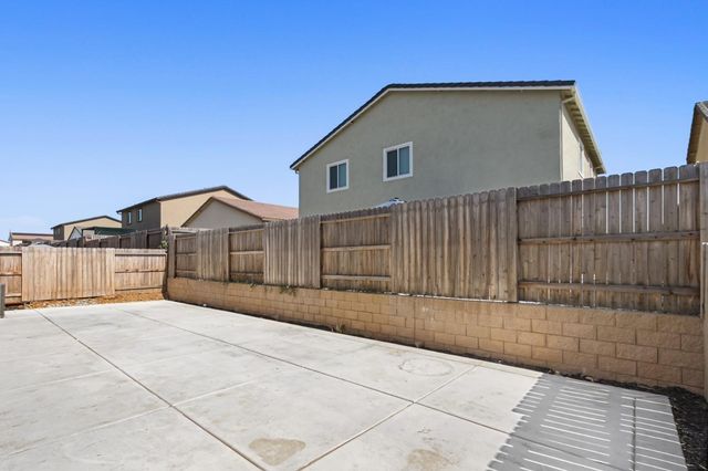 12650 Snowy Owl Way, Rancho Cordova, CA 95742