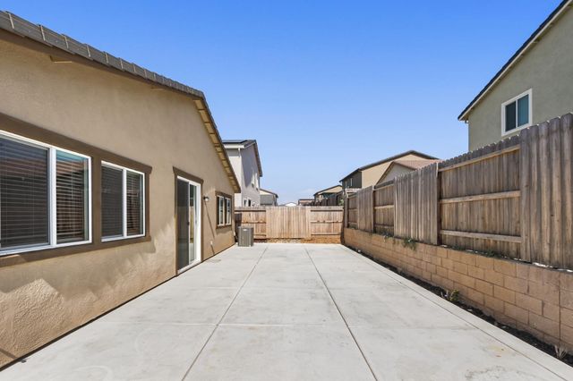 12650 Snowy Owl Way, Rancho Cordova, CA 95742