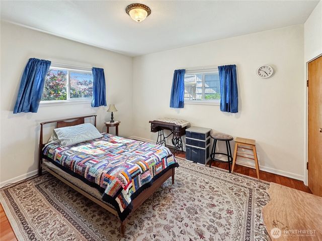 1008 F Street, Centralia, WA 98531