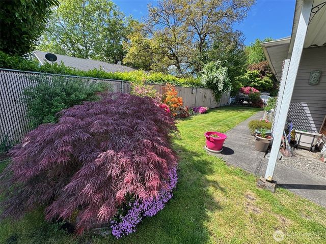 1008 F Street, Centralia, WA 98531