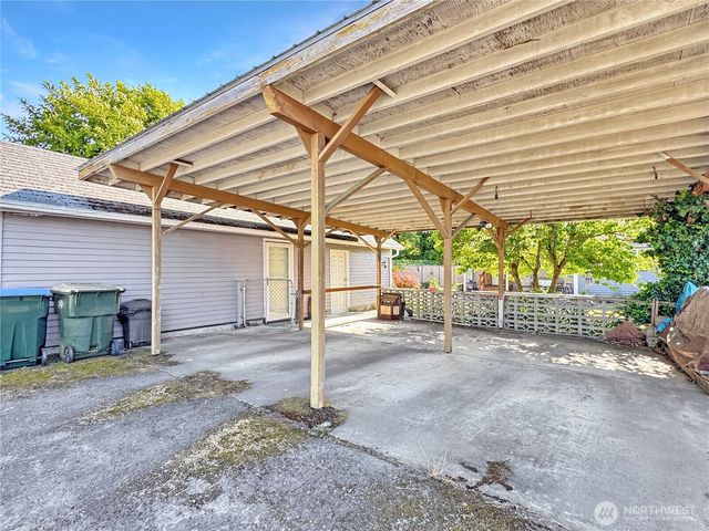 1008 F Street, Centralia, WA 98531