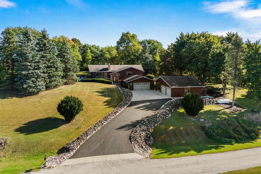 7603 Lechler LANE, Kiel, WI 53042