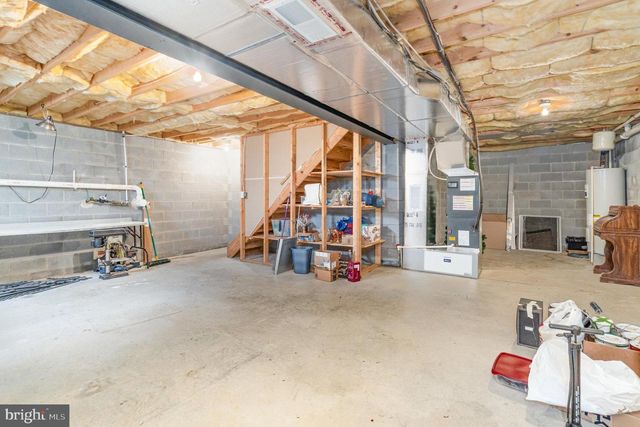 315 PAMELA LN, Lebanon, PA 17042