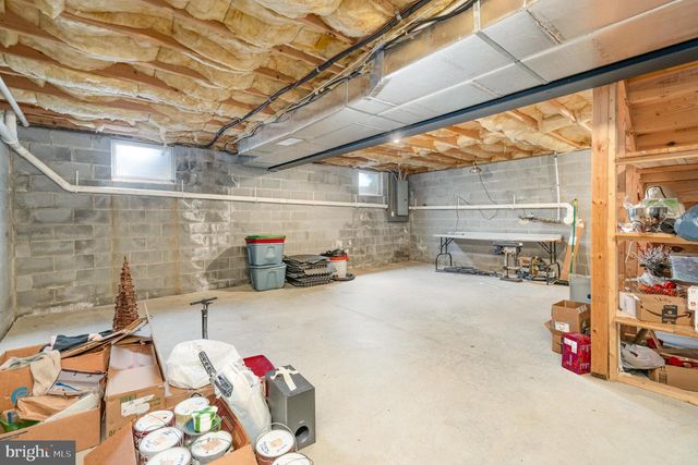 315 PAMELA LN, Lebanon, PA 17042