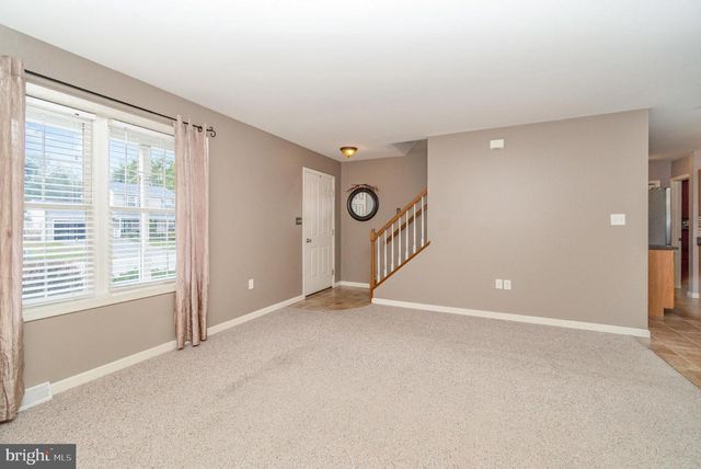 315 PAMELA LN, Lebanon, PA 17042