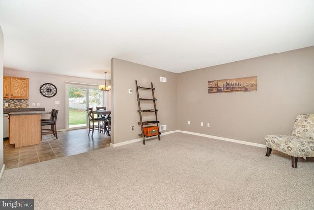 315 PAMELA LN, Lebanon, PA 17042