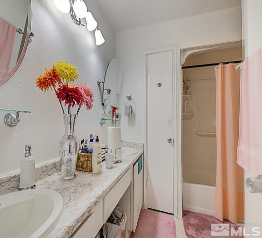 542 Smithridge, Reno, NV 89502