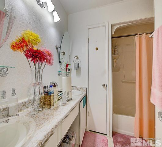 542 Smithridge, Reno, NV 89502