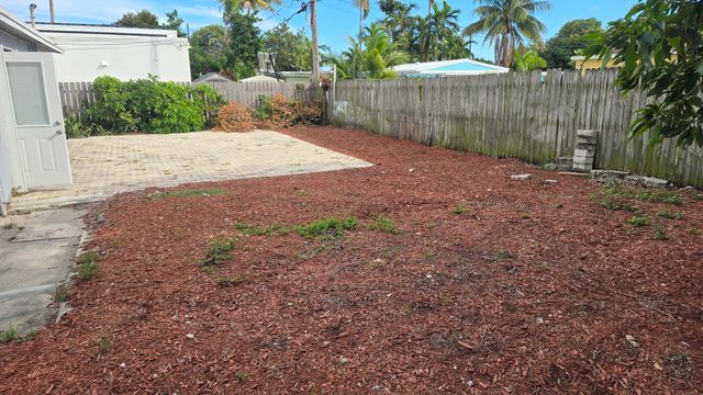 1512 NE 28th Street, Pompano Beach, FL 33064