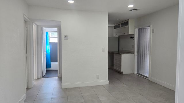 1512 NE 28th Street, Pompano Beach, FL 33064