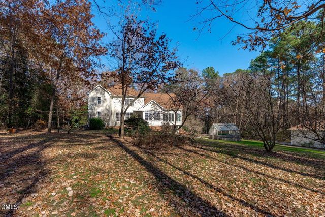 176 Weaver Trail, New Hill, NC 27562