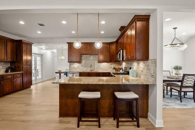 1731 Lamonte Lane, Houston, TX 77018