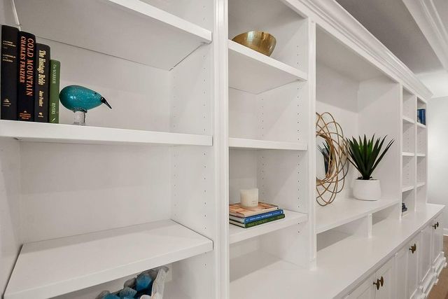 1731 Lamonte Lane, Houston, TX 77018