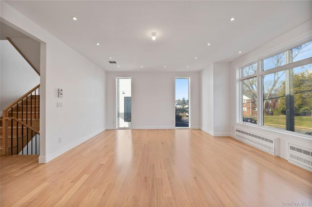 20 W Funston Avenue 212, Spring Valley, NY 10977